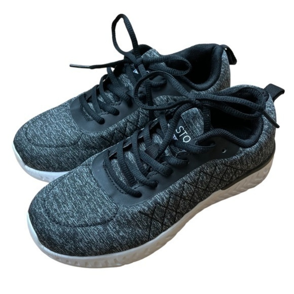 STQ Women’s Lace-Up Walking Sneakers